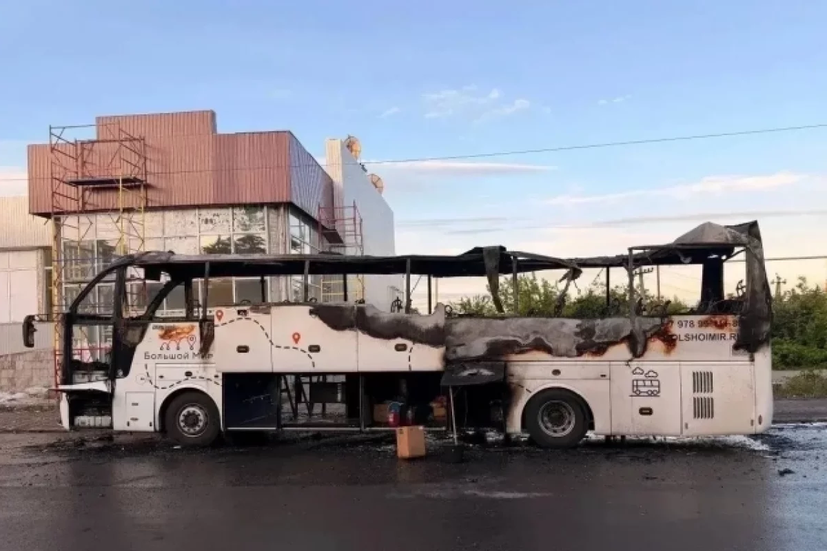 Семь человек погибли при атаке дрона на автобус Москва–Симферополь