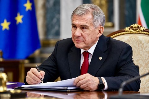 ЕС ввёл санкции против Минниханова, лагерей и судей