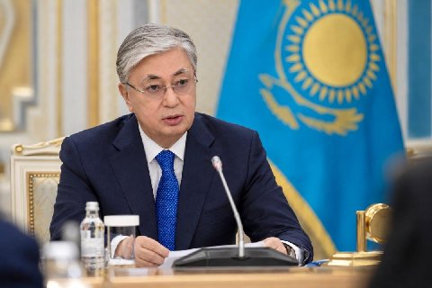 Токаев освободил Косанова от должности министра обороны