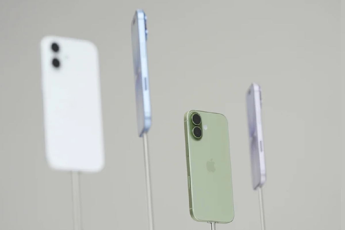 Apple ужесточает контроль за поставками iPhone в Россию