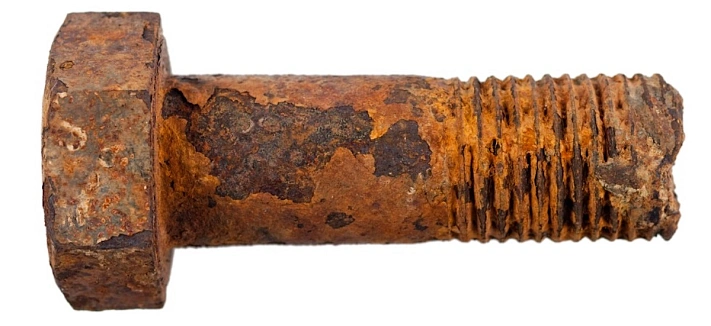 В Приморье продают ржавый болт за 9 миллиардов рублей