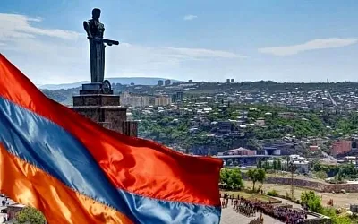 Армения отметила День независимости: награждения, концерты и программы диаспор