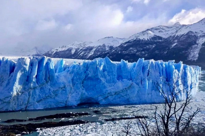 Робот-поплавок подо льдом Антарктиды вернулся с данными о тепле