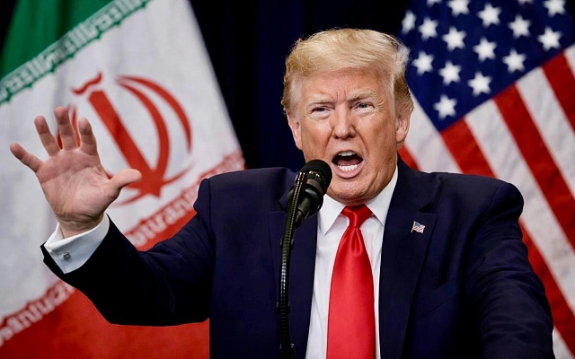 Трамп призвал протестующих в Иране захватывать госучреждения