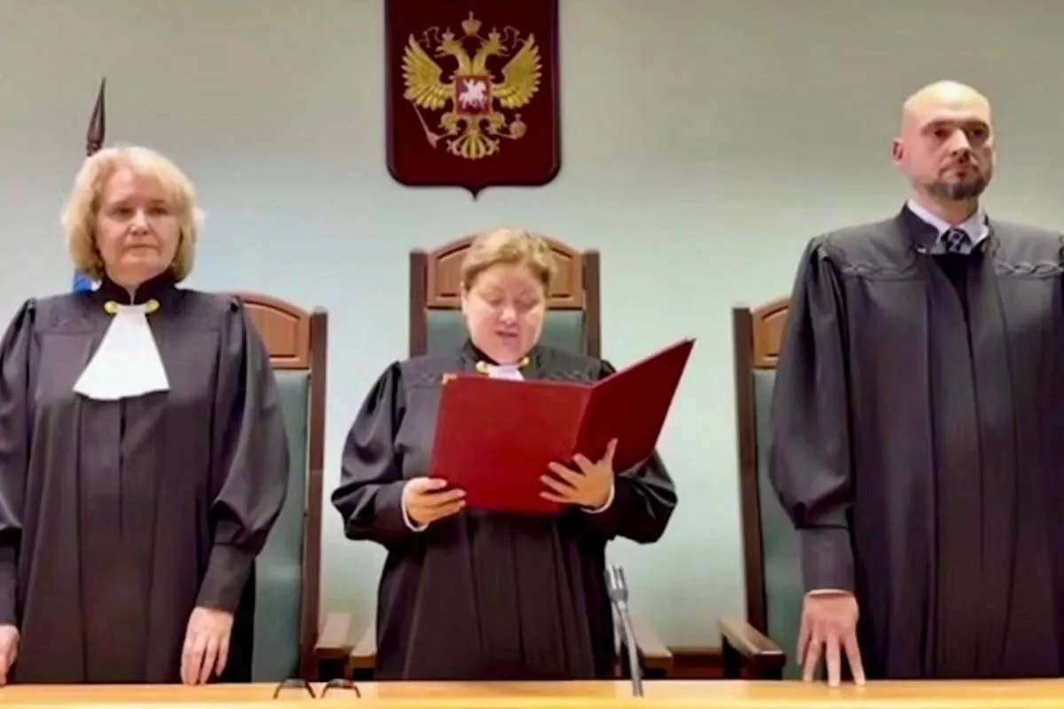Мосгорсуд удовлетворил иск Лурье о выселении Долиной из квартиры
