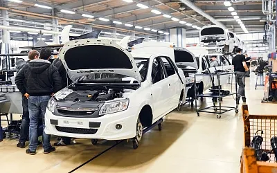 АвтоВАЗ приостанавливает выпуск Lada Granta