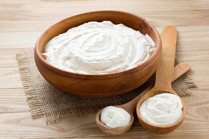 Диетолог назвал продукты, которые ошибочно считают полезными 