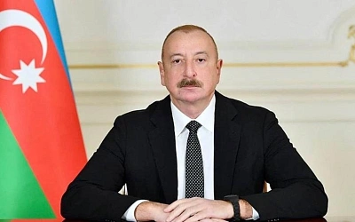 Алиев: мирный договор возможен после поправок к конституции Армении