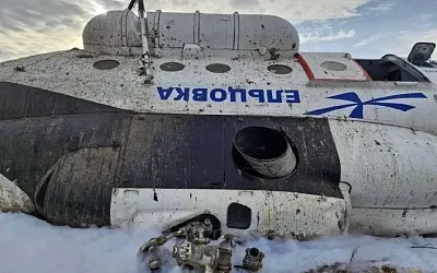 Вертолёт с вахтовиками совершил жёсткую посадку в Коми