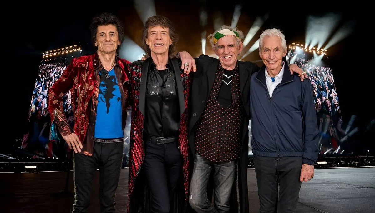 The Rolling Stones анонсировали новый альбом под видом рекламы стекольной компании
