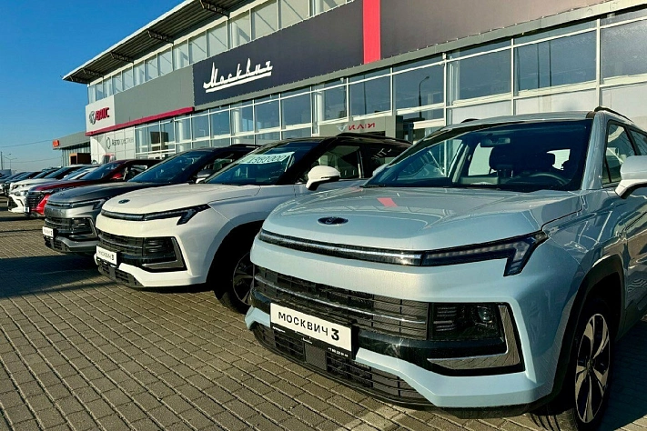 Продажи автомобилей «Москвич» в ноябре упали на 47% 