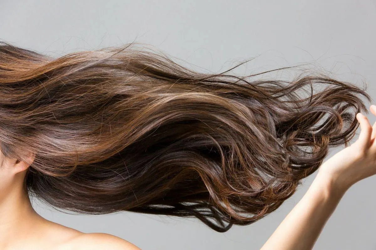 Какие продукты помогут укрепить волосы и остановить выпадение
