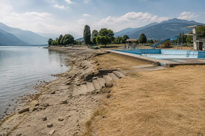 В Швейцарии из-за засухи вводят запреты на воду