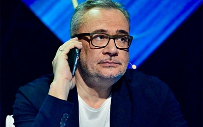  Константин Меладзе сменил паспорт и лишился отчества