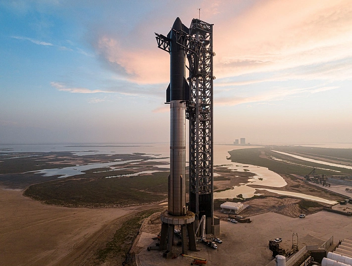 В Техасе SpaceX запустила космический корабль 