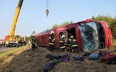 В Венгрии погибли 12 человек при аварии польского автобуса