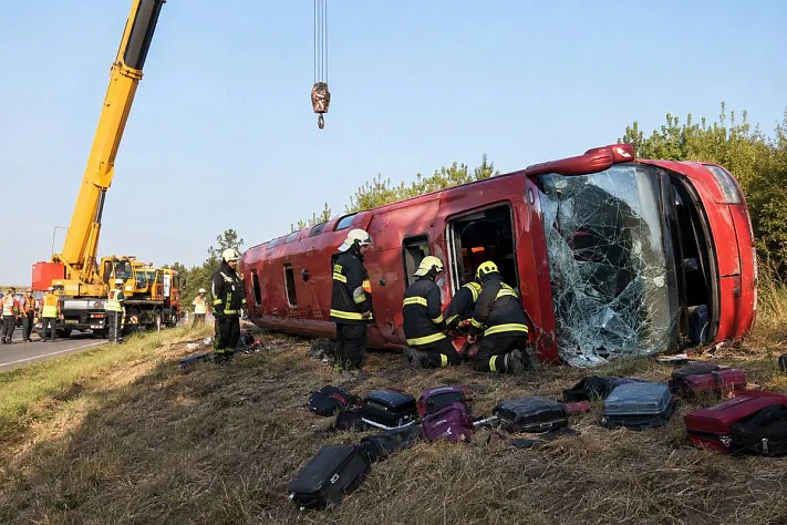 В Венгрии погибли 12 человек при аварии польского автобуса