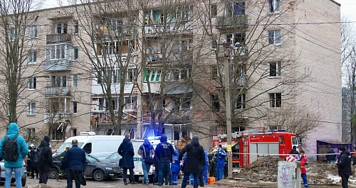 Более двухсот квартир пострадало во время ночной атаки беспилотника на Петербург