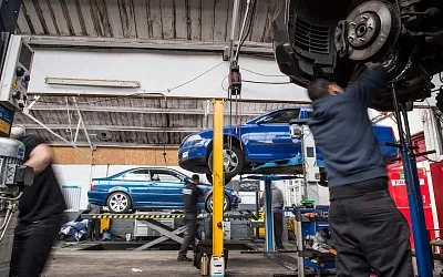 Автосервисы в России столкнулись с дефицитом специалистов