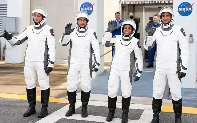 Crew-13 добралась до МКС за рекордные 7 часов 55 минут