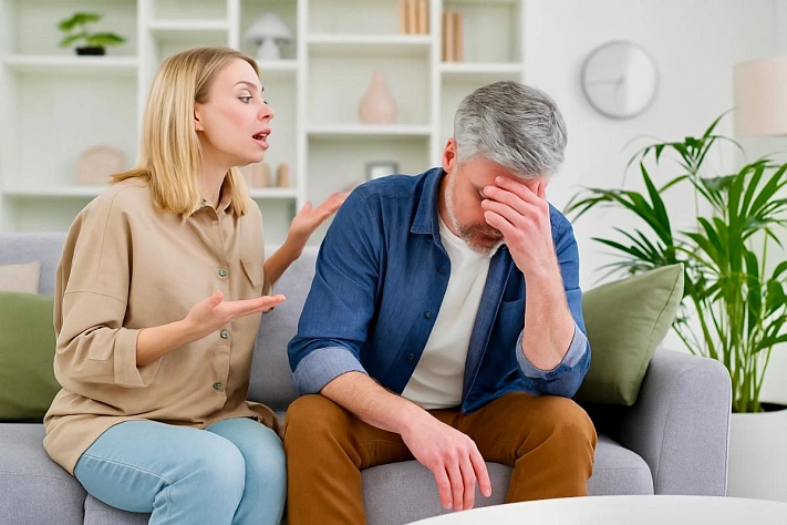 Женщины устают сильнее мужчин и чаще мечтают о перезагрузке