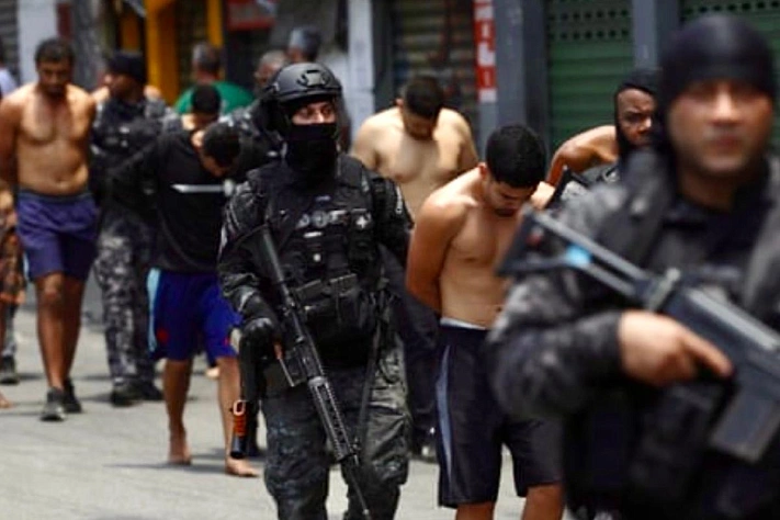 Столкновения в Рио‑де‑Жанейро уносят жизни десятков людей