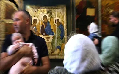 «Троицу» на две недели вывезут в храм Христа Спасителя
