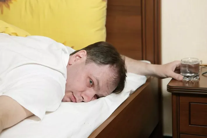 Названы опасные методы борьбы с похмельем