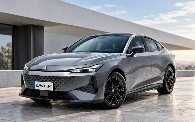 Changan UNI-V из Калининграда удивил белорусской ценой