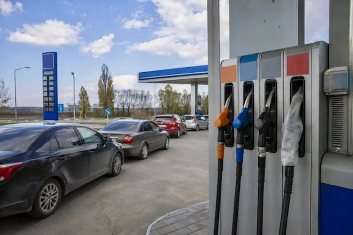 Липецкую область попросили не заправляться впрок