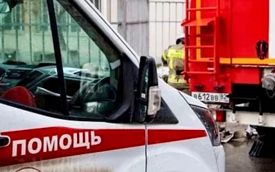 Взрыв автомобиля или газового балона  на улице Плеханова в Москве: огонь перекинулся на здание