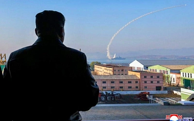 Ким Чен Ын призвал ускорить ядерное перевооружение ВМС КНДР