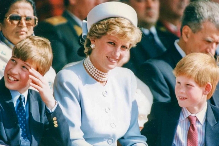 День сыновей напоминает, что время бежит быстро