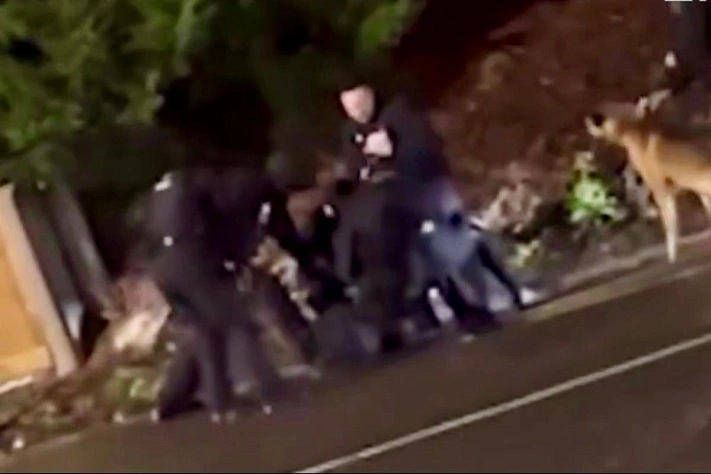 Массовое нападение в поезде на линии Донкастер — Кингс-Кросс