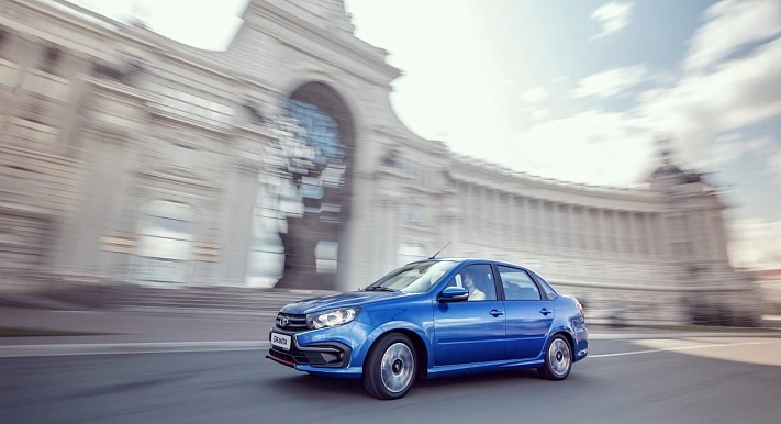 Эксперты назвали самые популярные у россиян недорогие машины