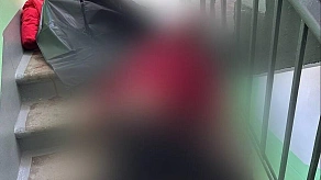 В Москве в подъезде нашли обезображенное тело мужчины