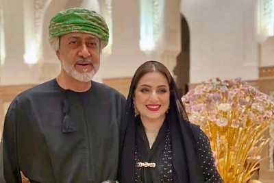 султан омана и супруга на редком совместном снимке