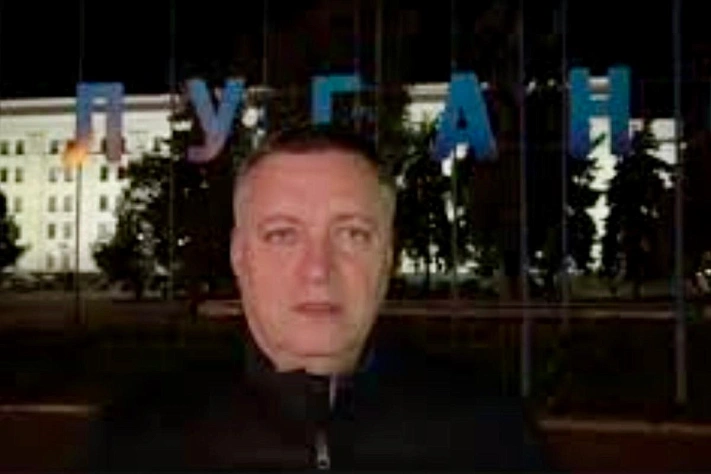 Губернатор Иркутской области пообещал наградить мужчин за попытку сбить дроны камнями