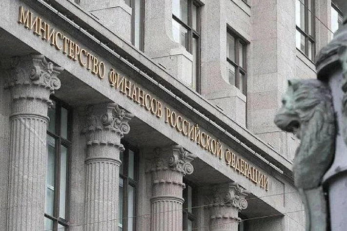 Дефицит консолидированного бюджета России превысил 5,9 трлн рублей