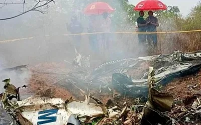 Туристический самолёт разбился в Кении, погибли 11 человек