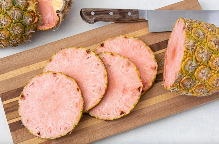 В Коста-Рике начали выращивать ананасы по 36 тысяч рублей за штуку