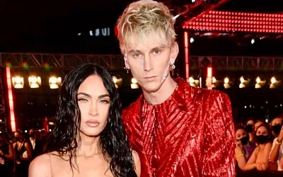 Меган Фокс и Machine Gun Kelly объявили о помолвке: «Символ нашей уникальной любви»