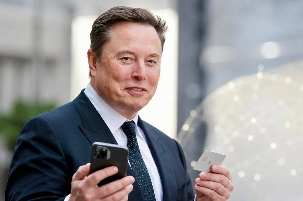 X Money Маска начал работу в США