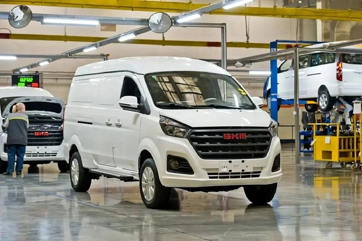 «АвтоВАЗ» начал выпуск автомобилей под брендом SKM