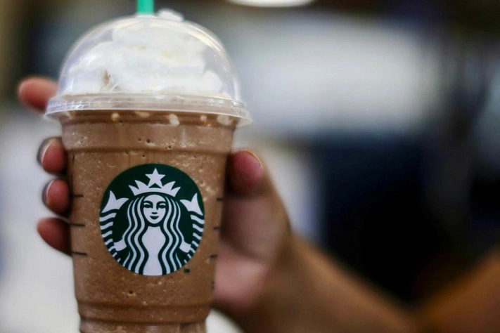 Суд отказал Пинскому в прекращении правовой охраны товарных знаков Starbucks