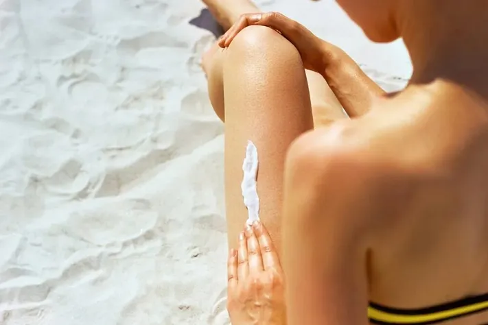 Между кремами для загара с SPF 30 и SPF 100 почти нет разницы
