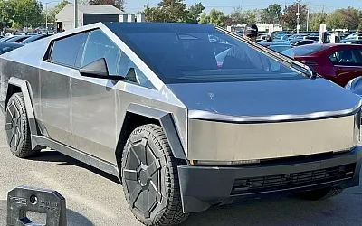 Взрыв Tesla Cybertruck у отеля Trump в Лас-Вегасе: подробности инцидента