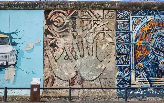 Последнюю оригинальную роспись East Side Gallery спасают