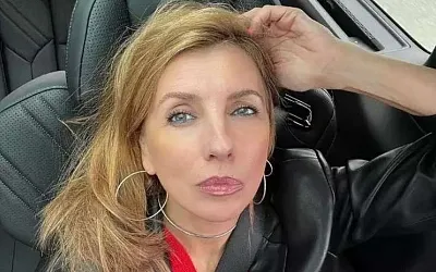 Светлана Бондарчук снова продемонстрировала ослепительную фигуру