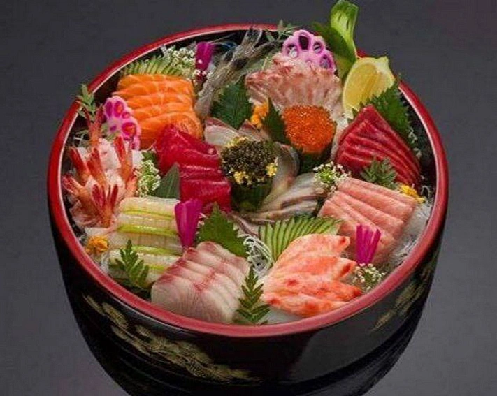 В Москве продают сет роллов за 40 с лишним тысяч рублей